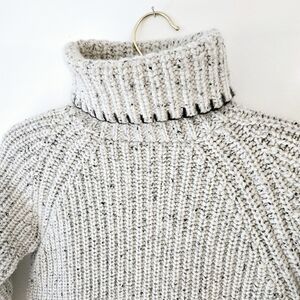 Club Monaco cashmere knit